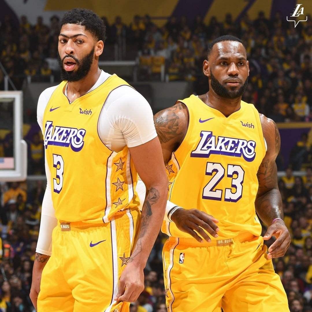 关于今晚全明星赛焦点战，波特兰开拓者篮板制胜，引发热议，赛季目标并未改变的信息